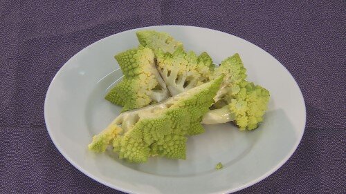 ロマネスコのオリーブオイル蒸し00000000 (500px).jpg